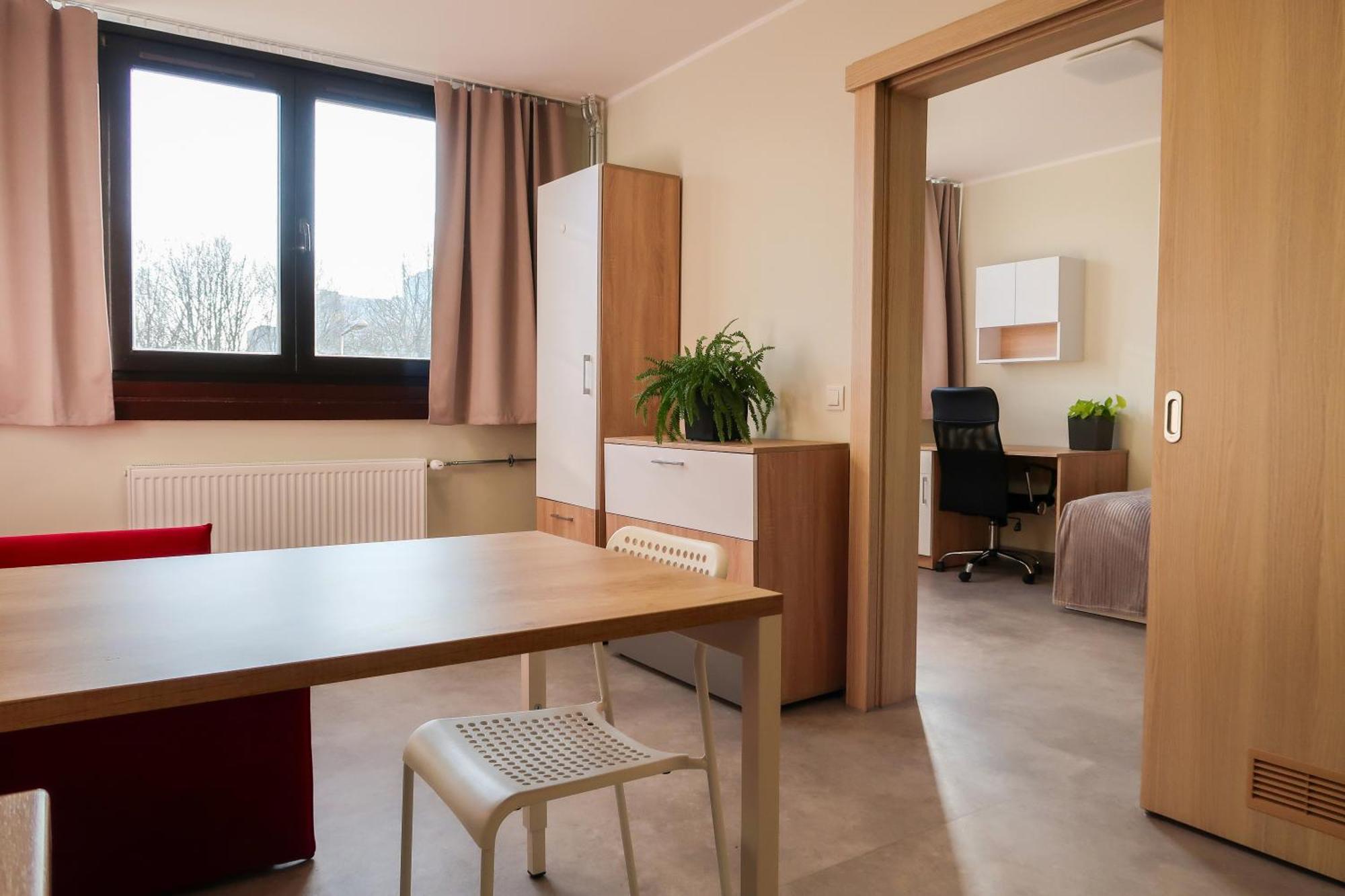 Dom Studencki Arka Hostel Wroclaw Exterior photo