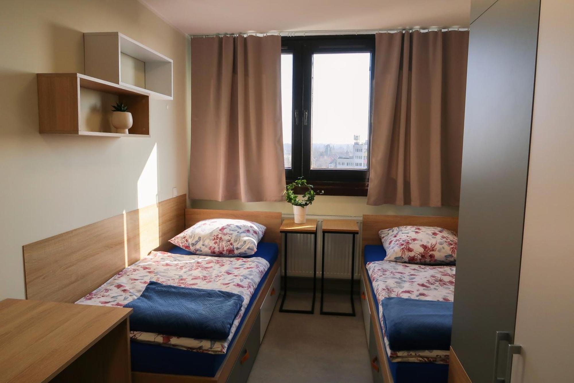 Dom Studencki Arka Hostel Wroclaw Exterior photo
